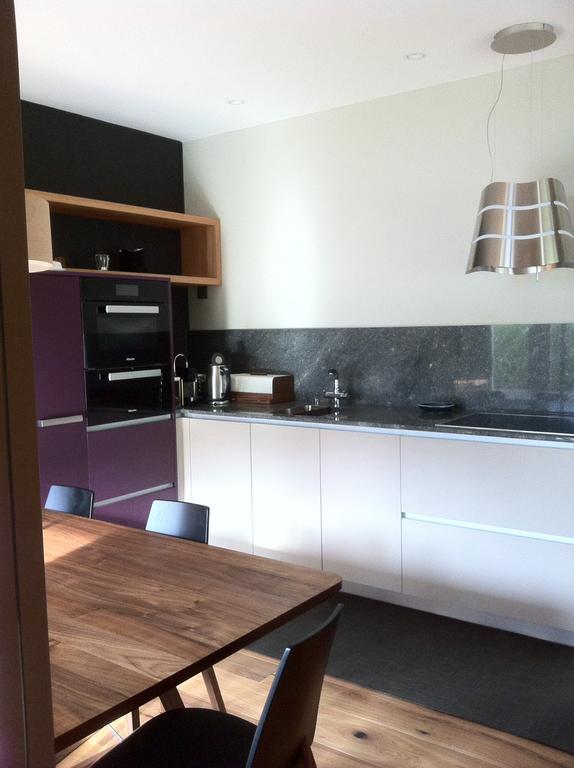 Chalet Park Apartment Mit Sauna Hamam Diemtigen Habitación foto